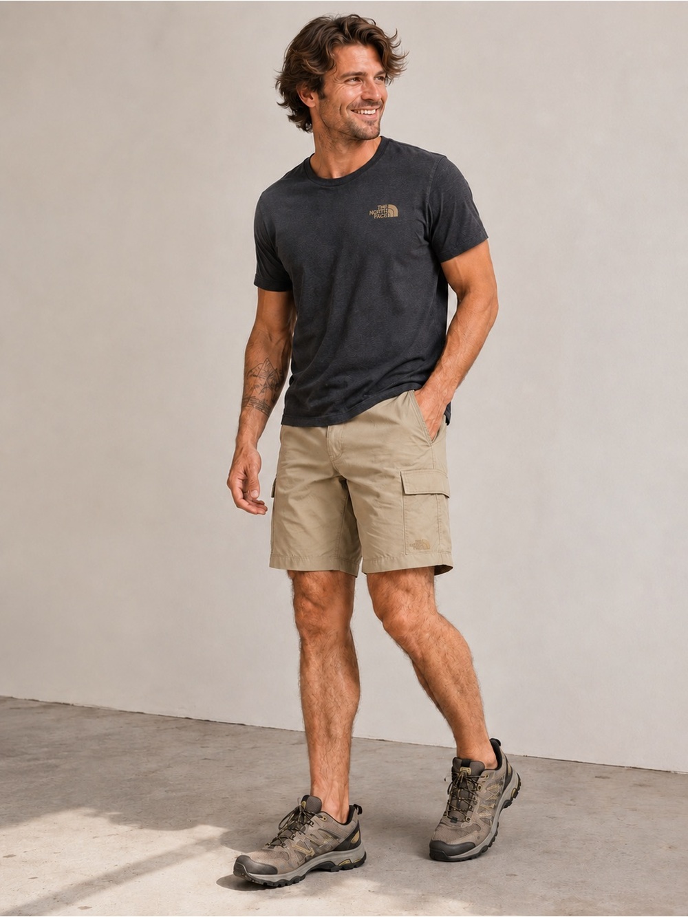 The North Face Paramount Tan Cargo Hiking Outdoor Performance Shorts